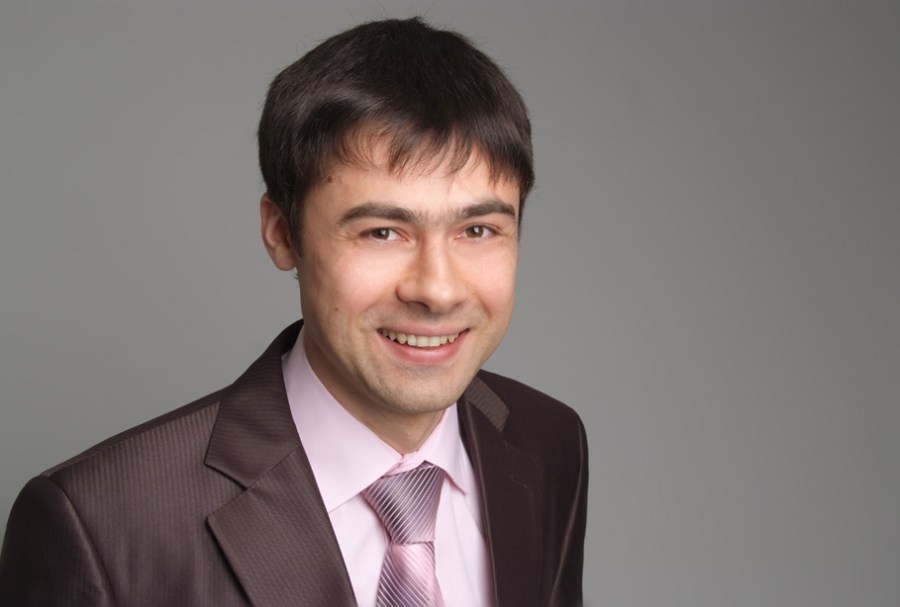 Portrait Dr. Roman Kryvoshya